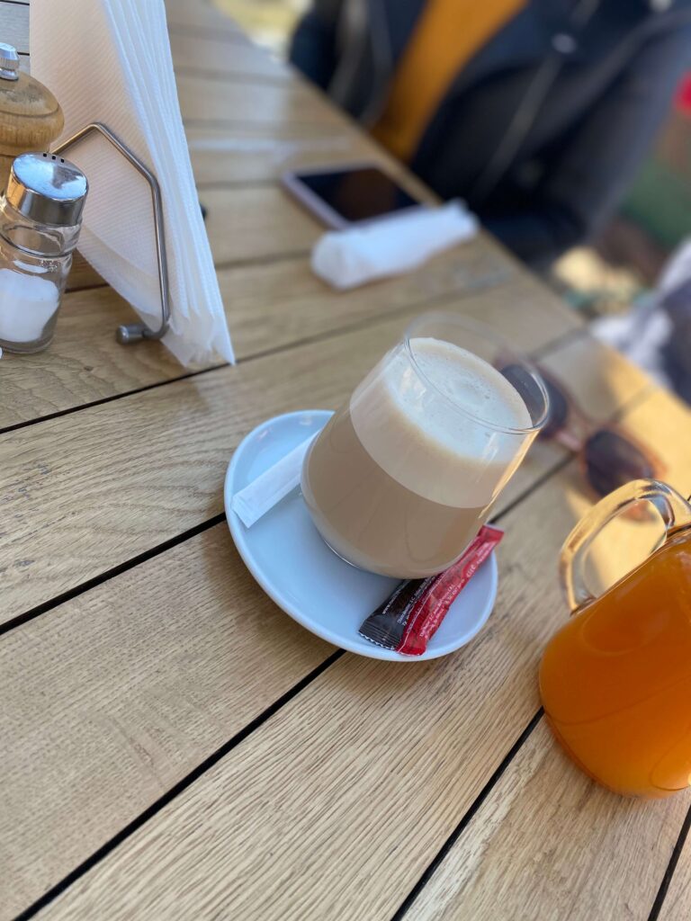 cafea city grill primăverii 