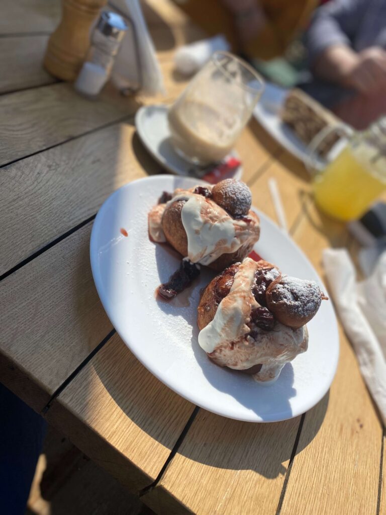 papanași city grill primăverii 