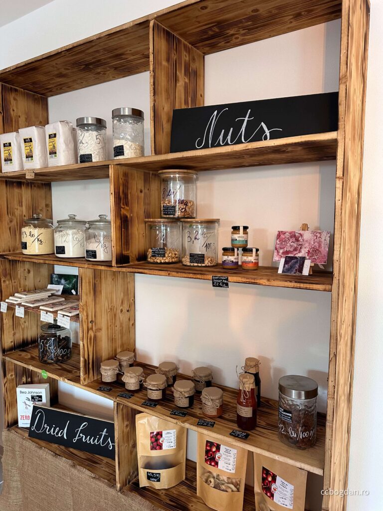 produse bio și sănătoase la magazinul Cămara Verde în Brasov