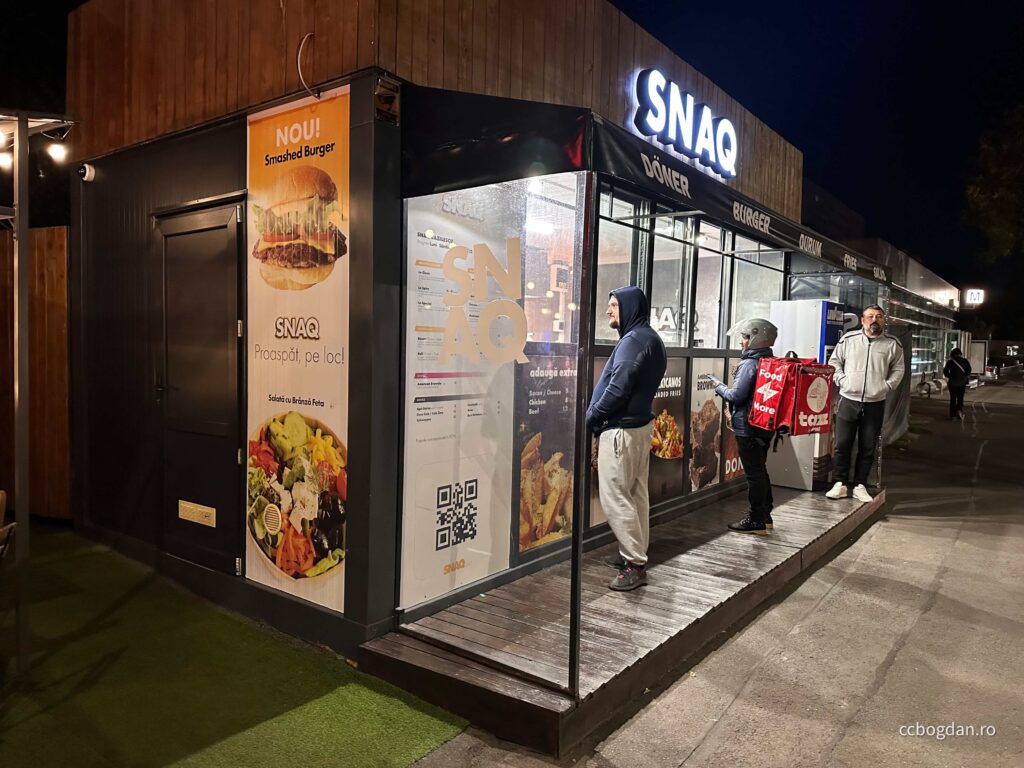 snaq sandwich Bucureștii Noi