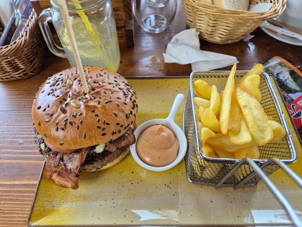 restaurant Brella Terrace Orsova