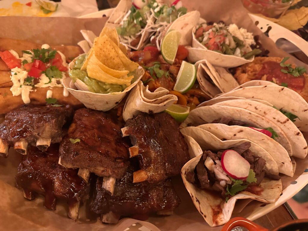 mancare mexicana taquiza para 4 el torito iancu capitanu