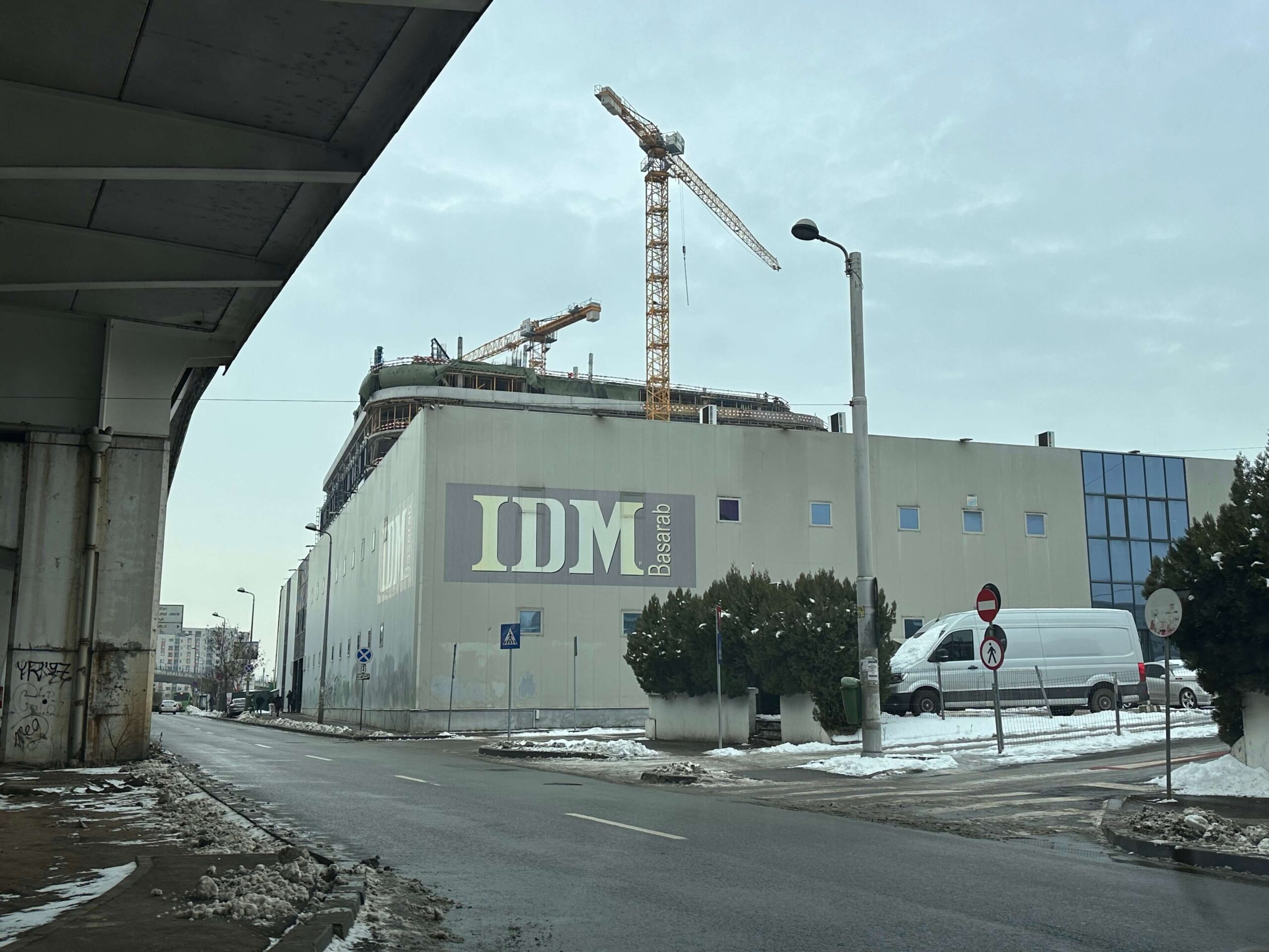 idm basarab bucuresti