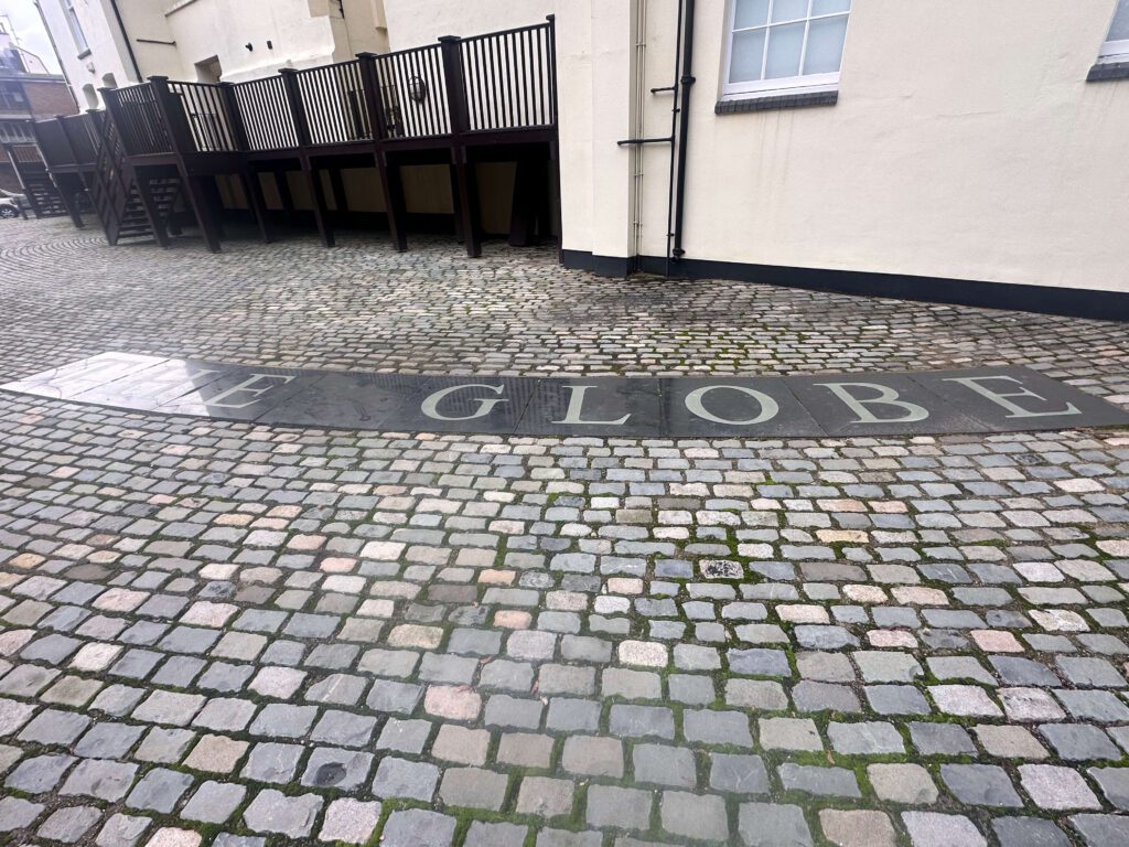original first the globe shakespear